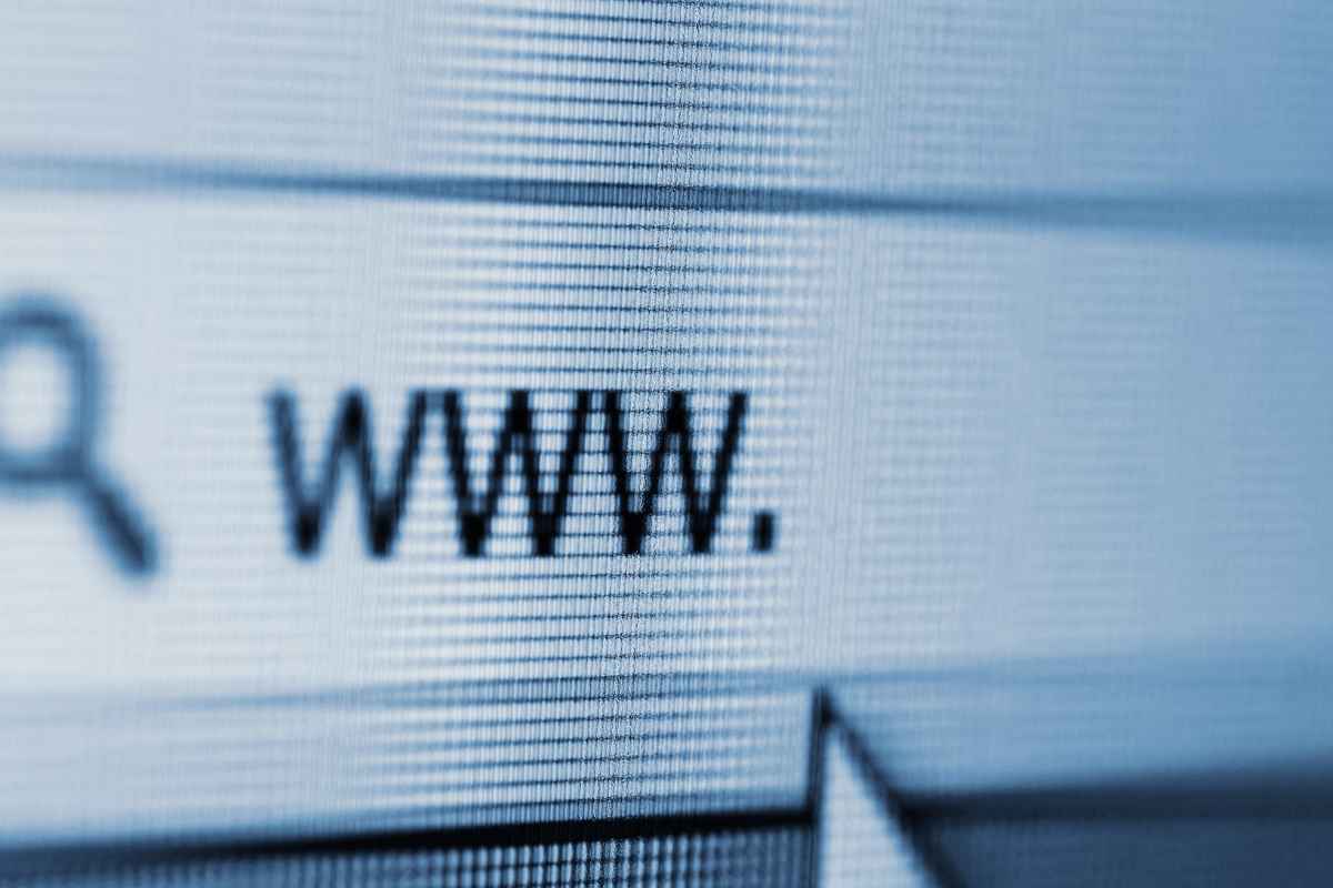 Creador de la World Wide Web dice que Internet perdió el rumbo